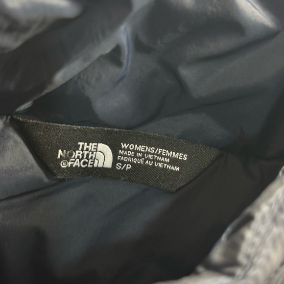 The North Face Quilted Black Vest thermoball - Picture 7 of 10